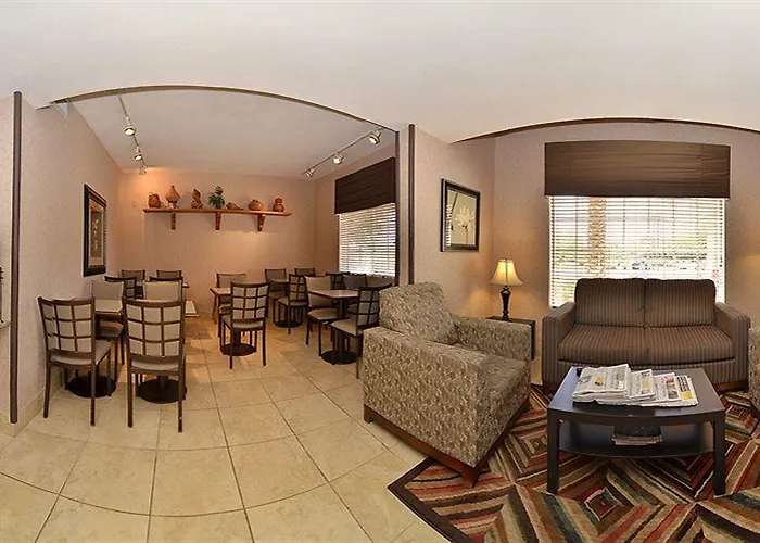 Baymont By Wyndham I-10