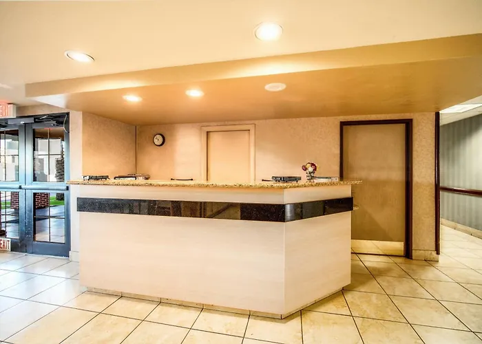 Baymont By Wyndham I-10 3*