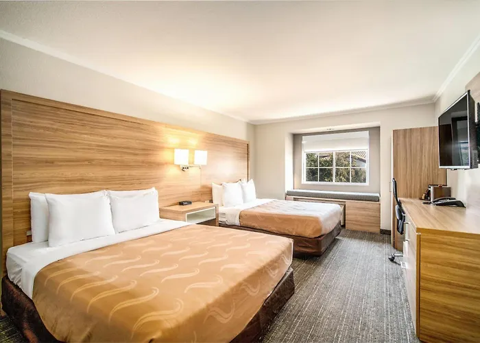 Inn Baymont By Wyndham I-10 Chandler
