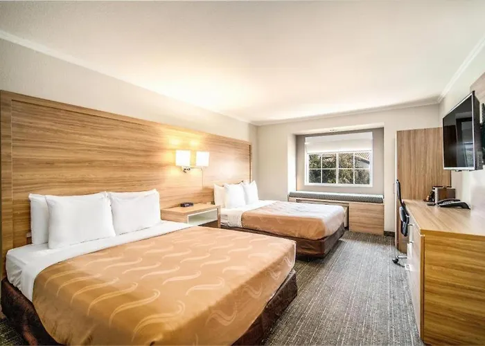 Baymont By Wyndham I-10 Inn Chandler