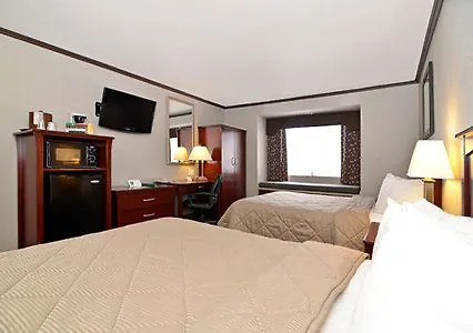 Baymont By Wyndham I-10 Inn Chandler