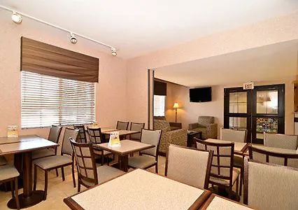 Baymont By Wyndham I-10 Inn 3*